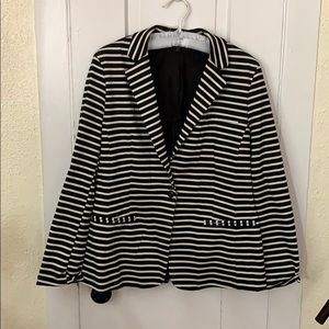 Plus Size Knit Blazer